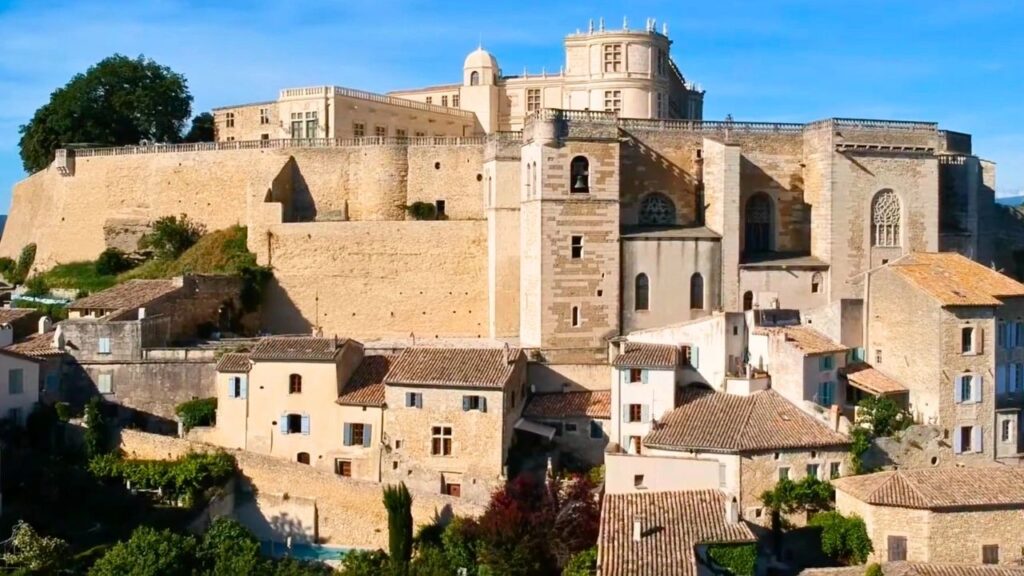 Grignan Drôme provençale