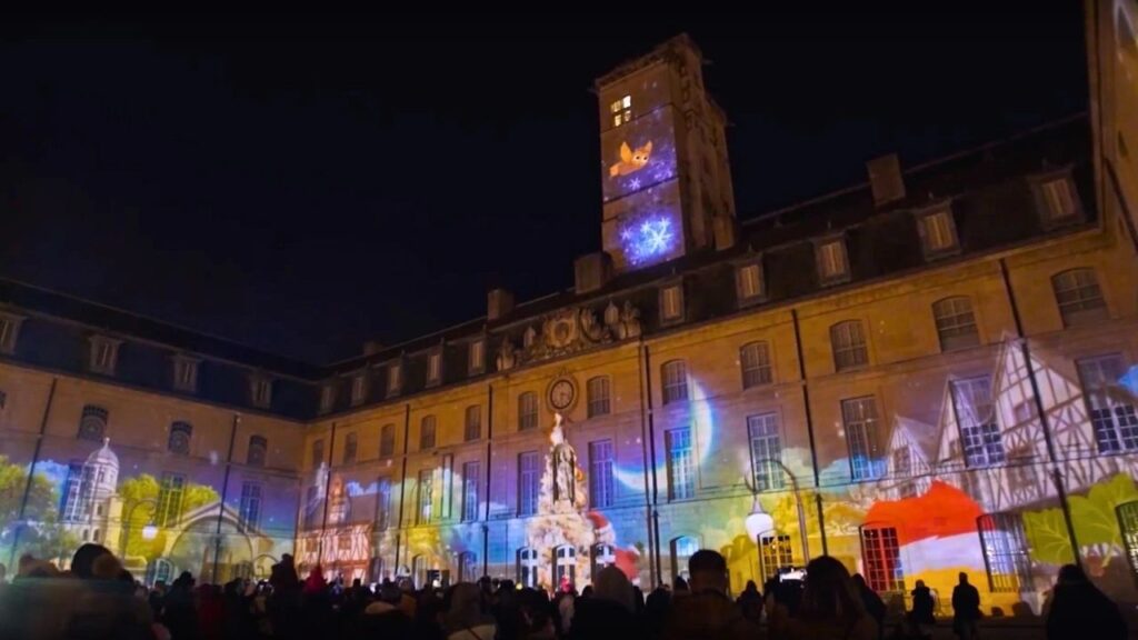 Dijon sous les lumières de Noel 2024 Palais des Ducs