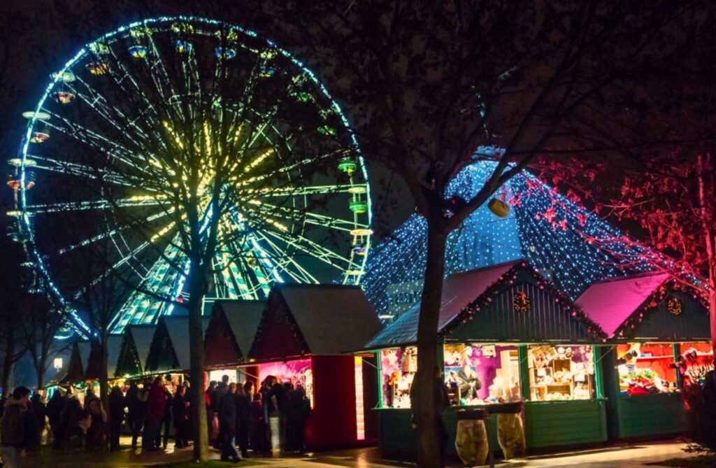 Marché de Noel Dijon sous les lumières de Noel 2024