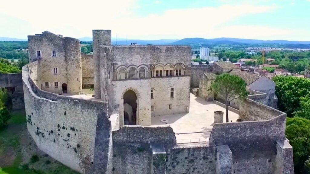 Châteaux de la Drôme provençale