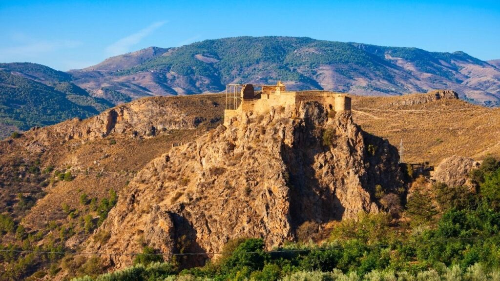 château de Lanjarón en Andalousie