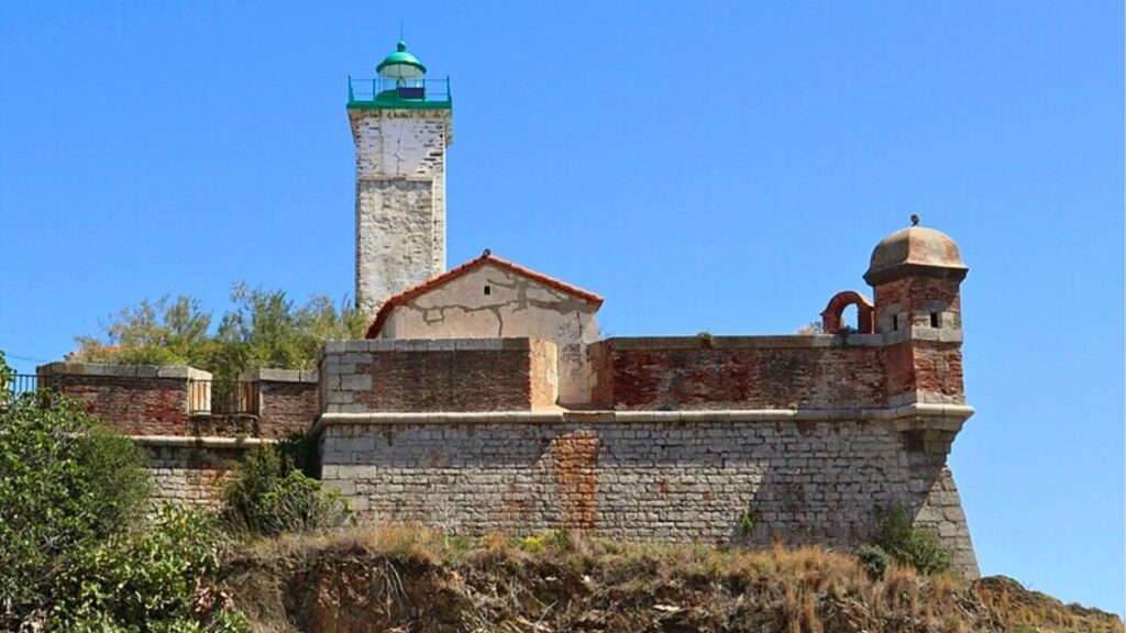 La Redoute du Fanal Port Vendres