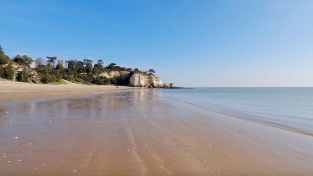 Plage des Nonnes Meschers-sur-Gironde