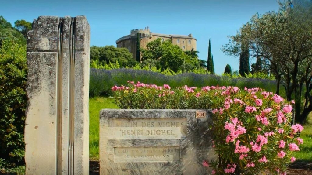 Jardin des Vignes Suze la Rousse Drôme provençale