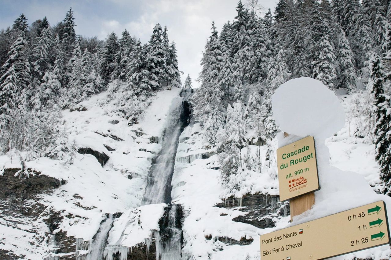 La Cascade du Rouget à Sixt-Fer-à-Cheval en Haute-Savoie