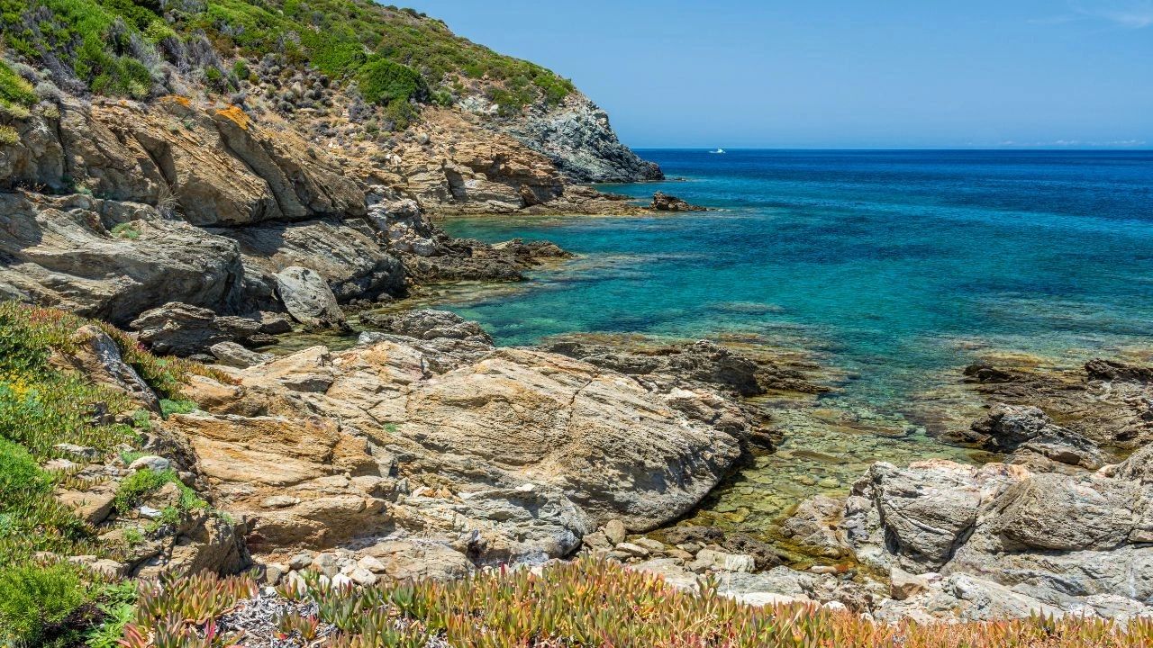 Tollare Sentier des Douaniers Cap Corse