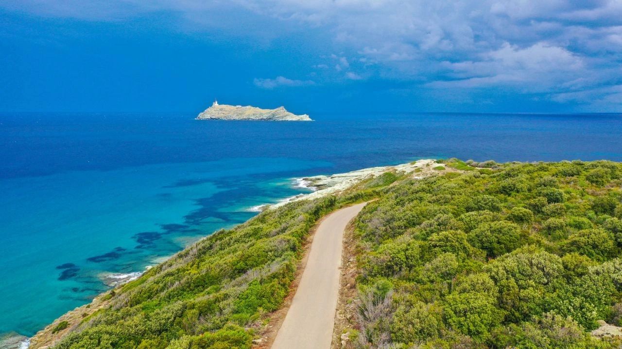 Sentier des douaniers Cap Corse