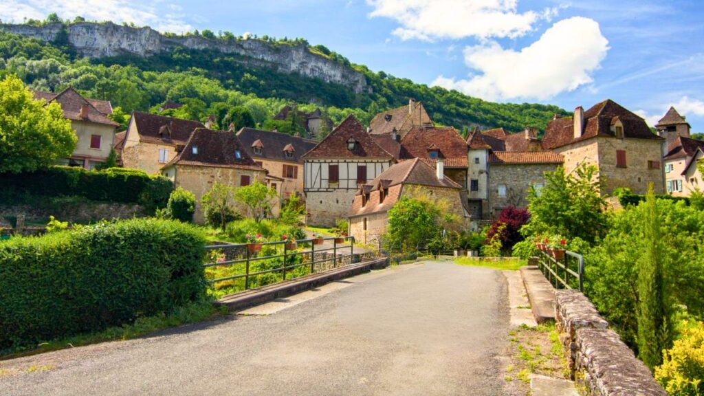 Autoire Les plus beaux villages romantiques en France