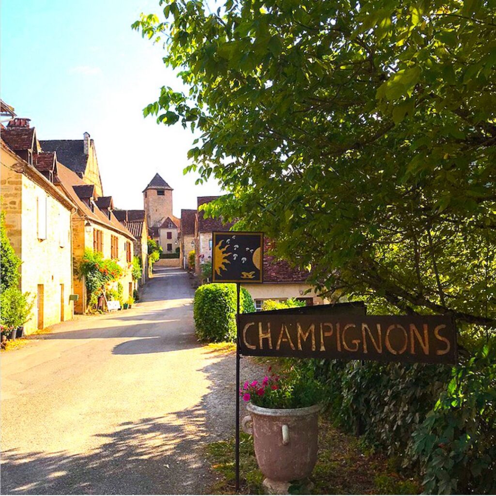 Autoire Les plus beaux villages romantiques en France