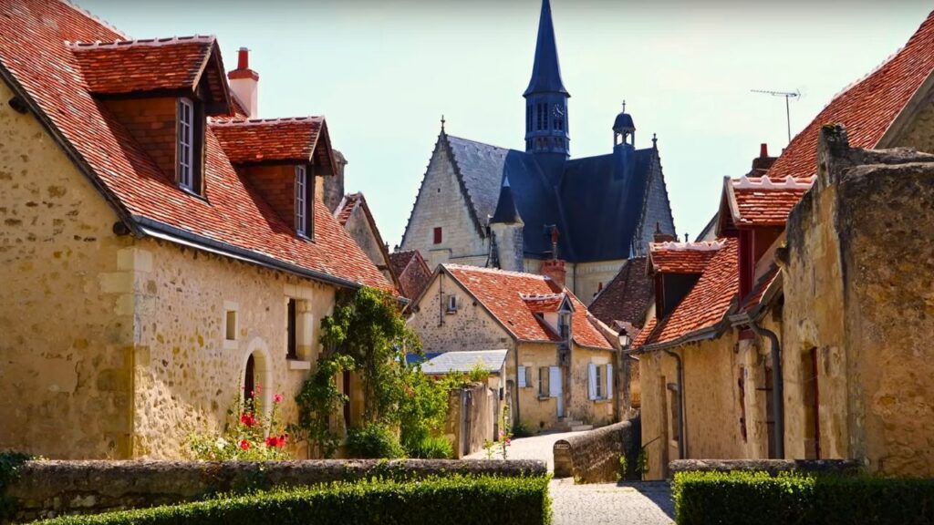 Montrésor Village romantique en France