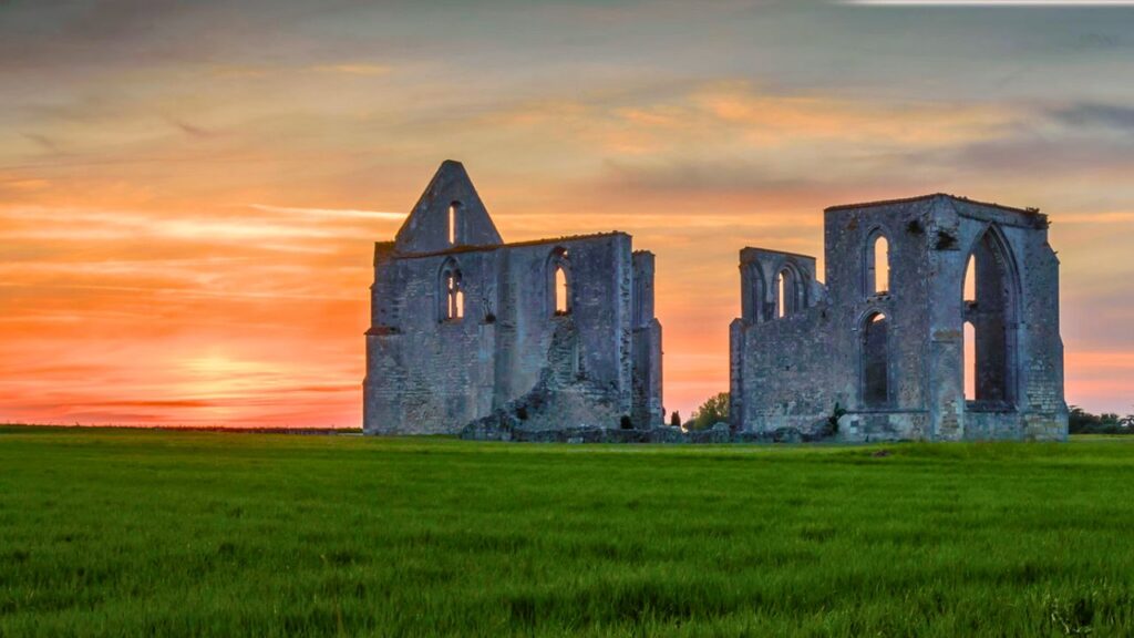 Abbaye des Châteliers île de Ré Coucher de soleil