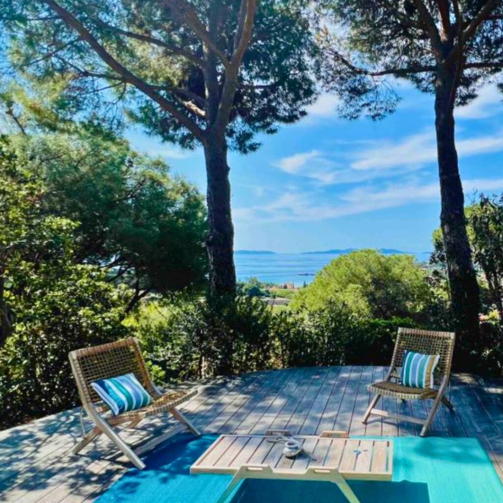 Chambres d'hôtes Lavandou avec piscine et vue sur mer