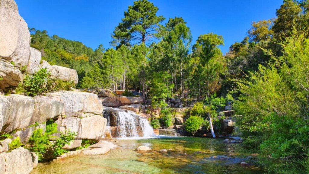 Les piscines naturelles de Cavu en Corse du Sud