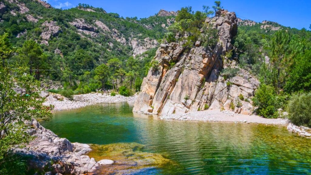 La forêt d’Aïtone - Piscines naturelles Corse du Sud