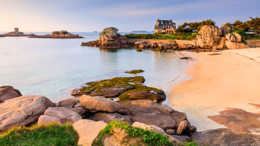 Côte de Granit Rose