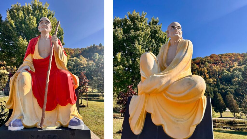 Bouddhas et paysages en automne